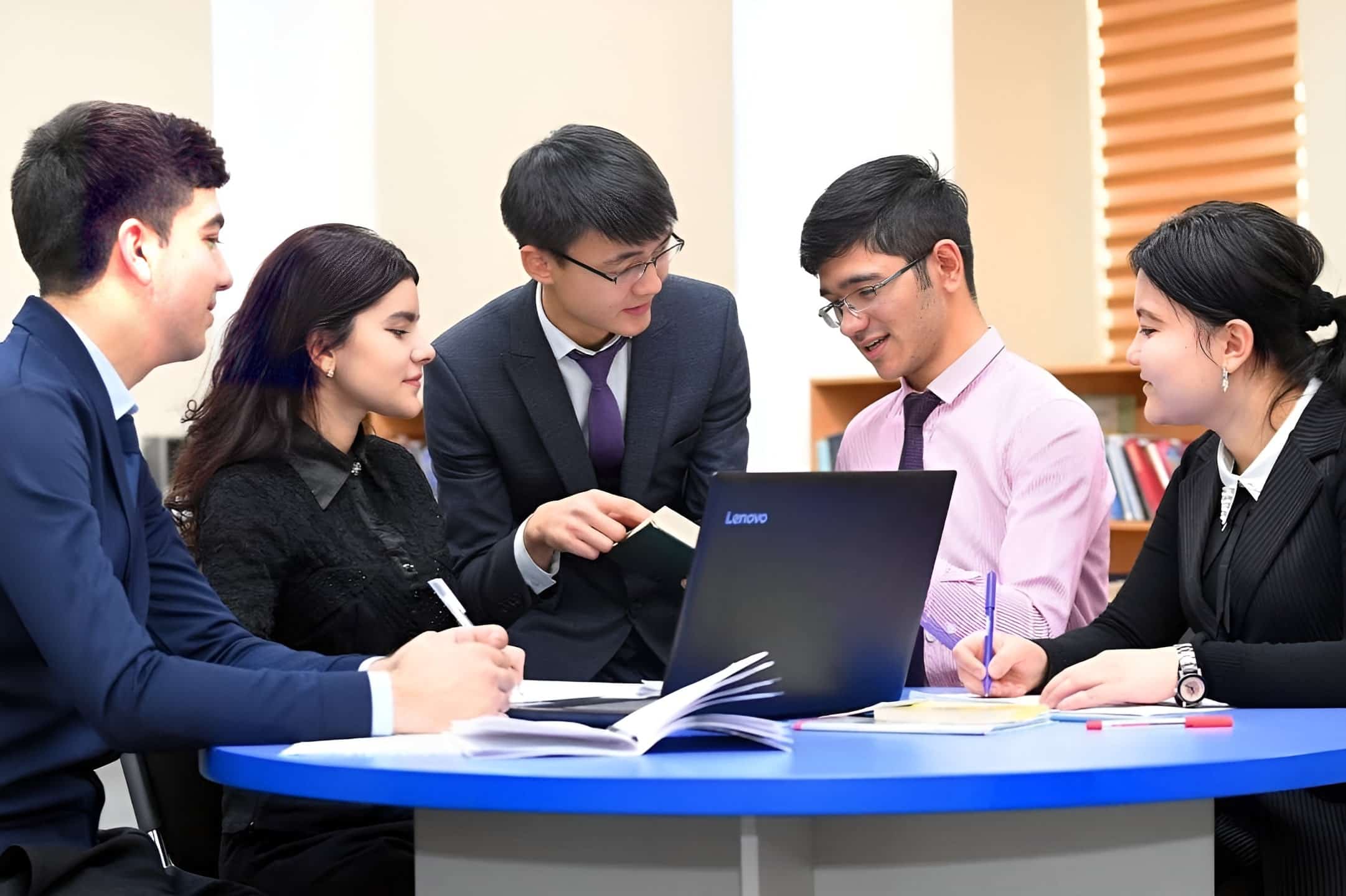 AloqaBank yoshlar uchun yillik 18 foizli kredit ajratishni boshladi