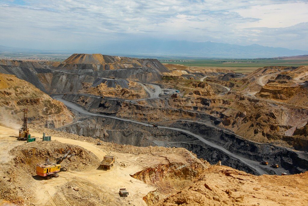 NKMK 2025-yilda salkam 12 mlrd dollarlik oltin ishlab chiqardi