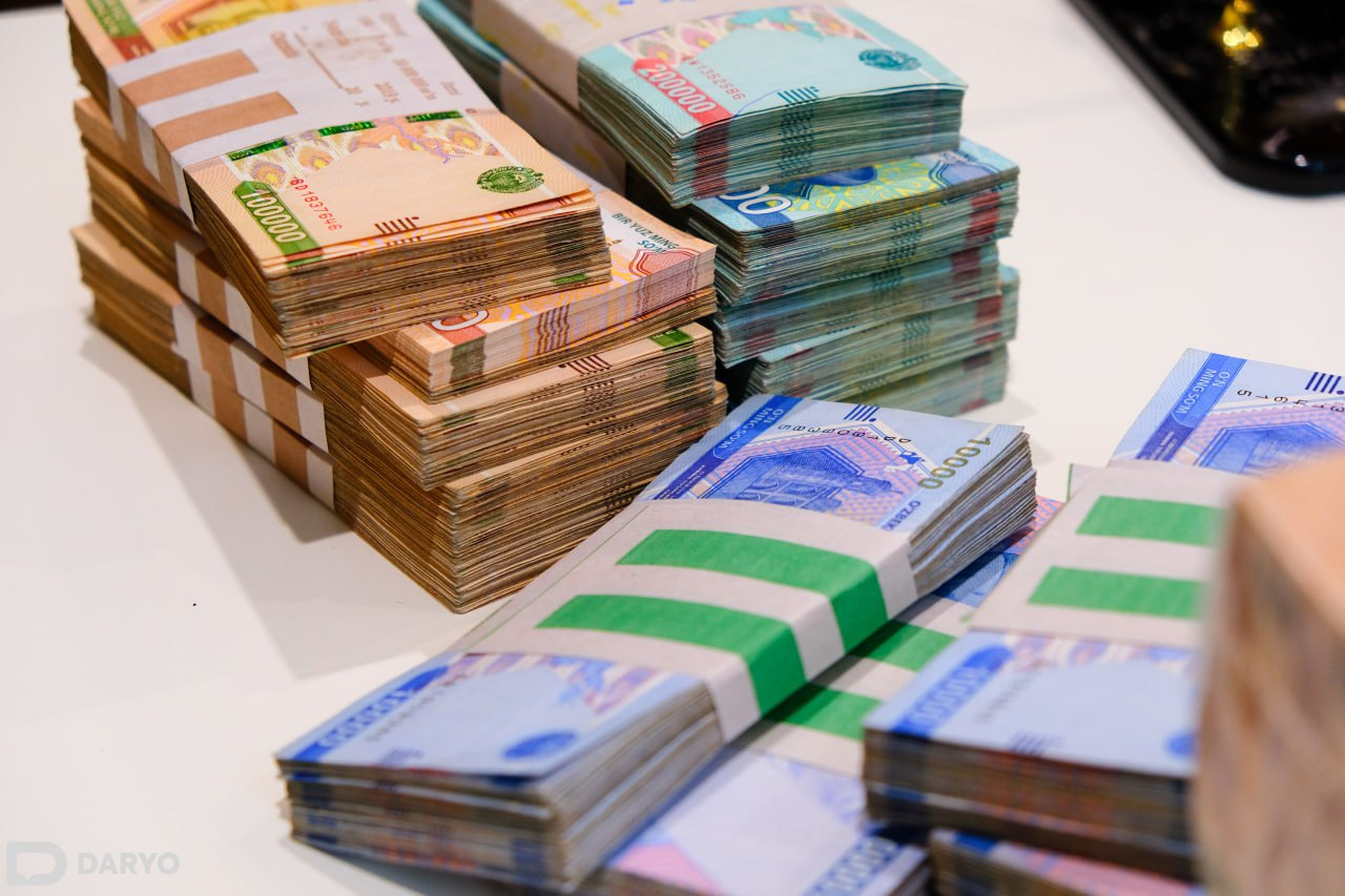 Qaysi banklar yoshlarga 18 foizli kredit ajratmoqda?