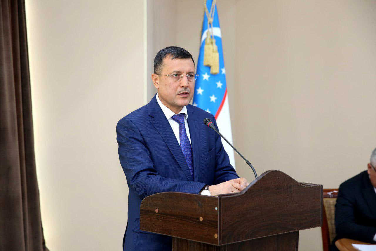 Million dollarlik ulush: O‘zagrolizing sobiq rahbari lizing sxemasi uchun 6 yilga qamaldi